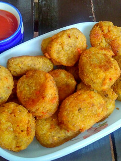मैगी नगेट्स (Maggi nuggets recipe in hindi) रेसिपी मुख्य फोटो
