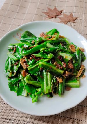 XO干貝醬熱炒山蘇 的食譜成品照片