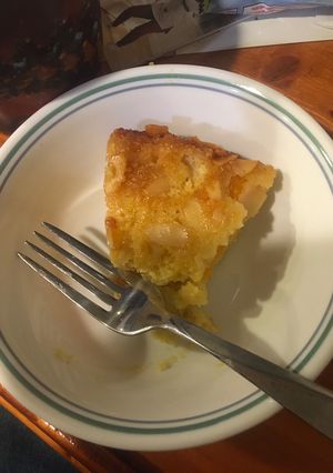 A picture of Honeyed apricot cake.