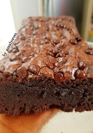 Foto resep Fudgy brownis with shiny crust