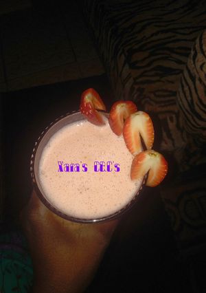 A picture of Strawberry milk shake.