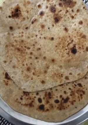 A picture of Ajwain paratha.