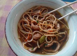 Una foto de Sopa Ramen. ॐ