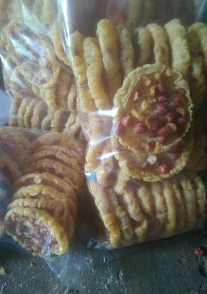 Foto resep Peyek bulat bulat bisa juga buat isi toples lebaran y bun
