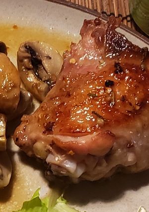 A picture of Skillet Rosemary Chicken.