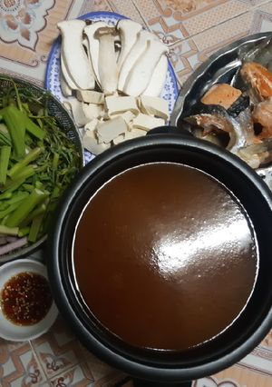 Hình của món Lẩu thái chua cay đầu cá hồi.