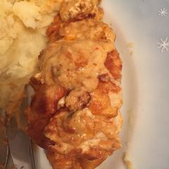 Chicken stuffed with soy sauce and cream cheese filling A picture of Chicken stuffed with soy sauce and cream cheese filling.