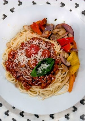 A picture of Spaghetti al Pomodoro.