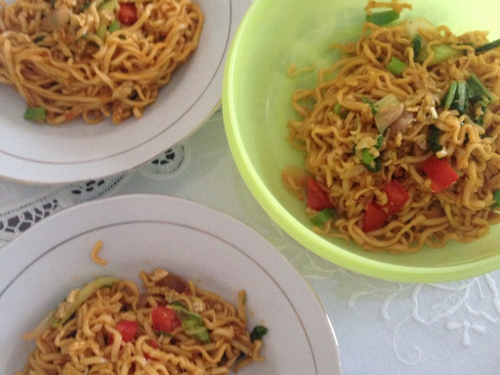 Resep: Mie goreng basah Menu Enak