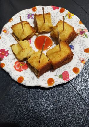 પકોડા (Pakoda Recipe In Gujarati) રેસીપી મુખ્ય ફોટો