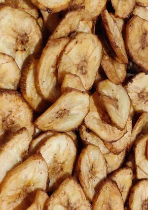 ઇન્સ્ટન્ટ કેળાની વેફર (banana wafer recipe in gujarati) રેસીપી મુખ્ય ફોટો