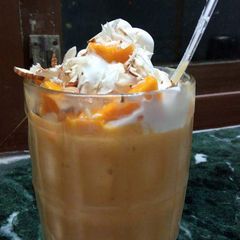 A picture of Mango shake.