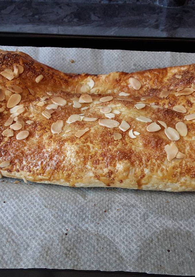 Una foto de Strudel de manzana