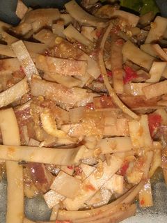 Foto resep Oseng kulit singkong + udang rebon