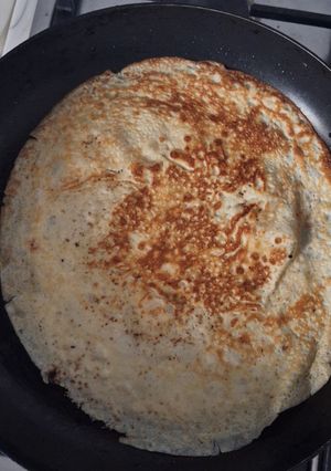 A picture of Keto sesame crepe.