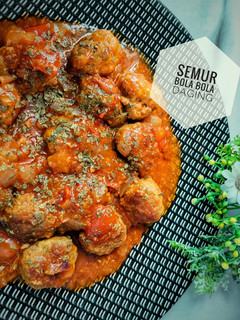 Foto resep Semur Bola Bola Daging (ide MPASI 1+ Y.O.)