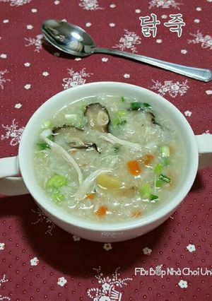 Hình của món Cháo Gà 닭죽.