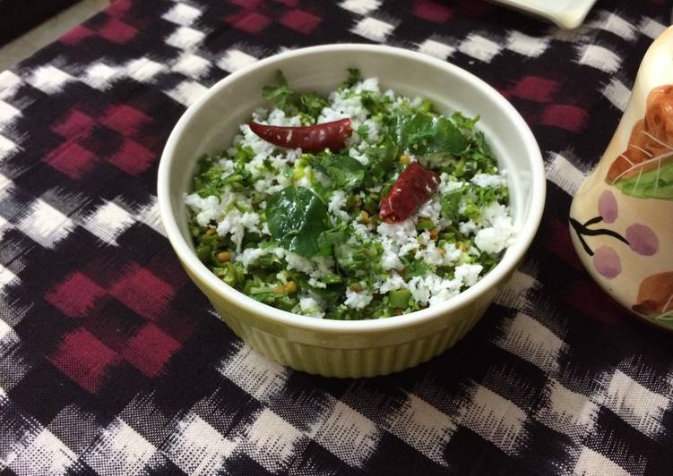 Green beans with fresh coconut