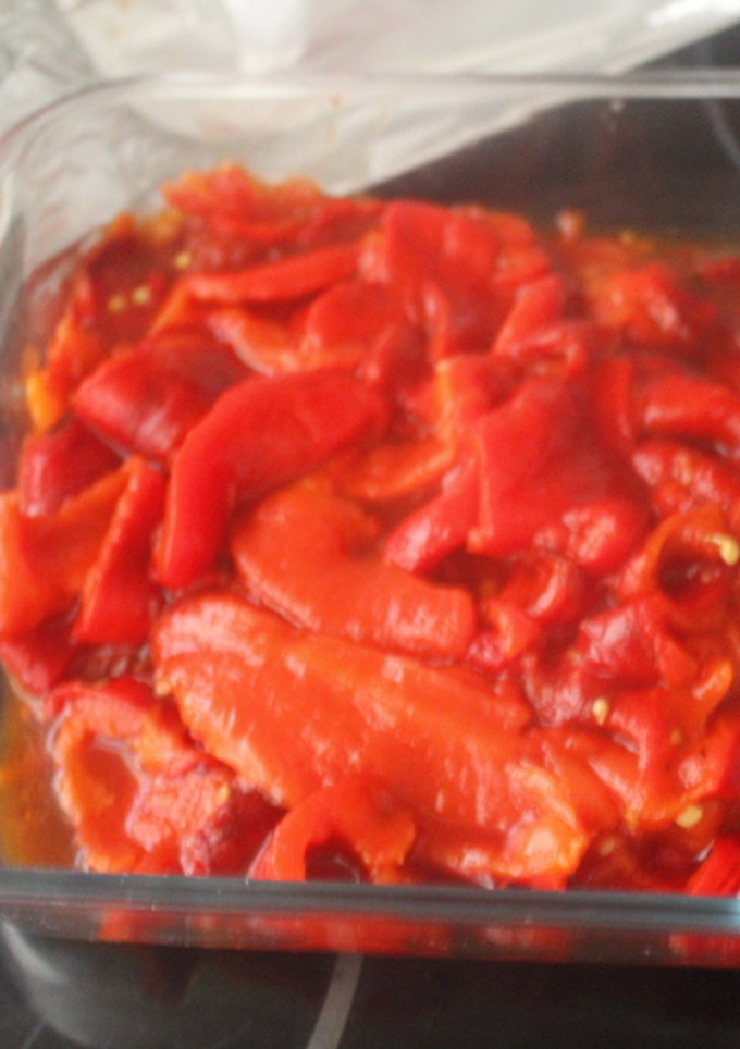 Una foto de Pimientos y tomates en freidora de aire