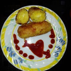 A picture of Potato cheese nuggets.