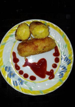 A picture of Potato cheese nuggets.