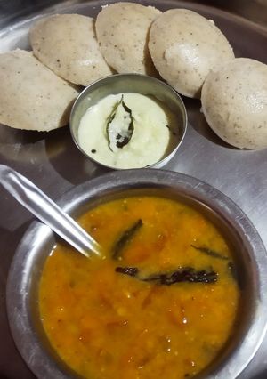 इडली सांबर रेसिपी मुख्य फोटो