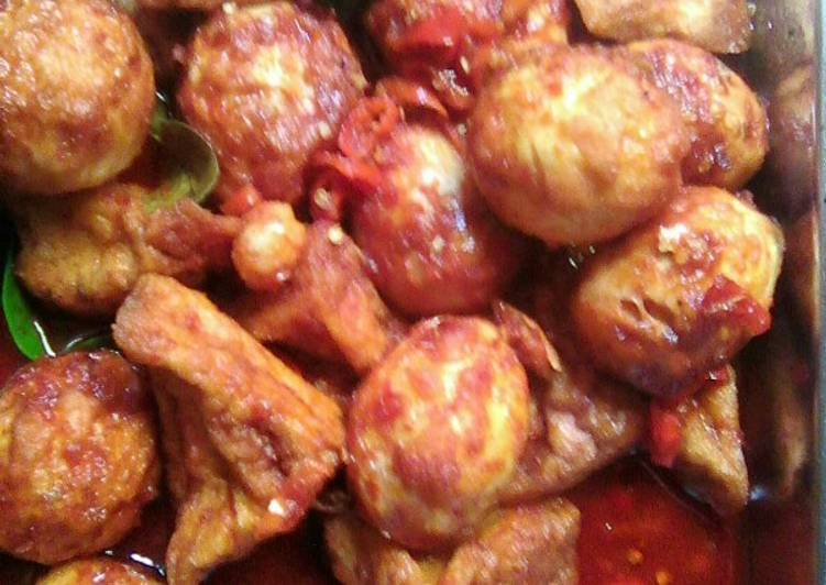 Telor,tahu bumbu bali