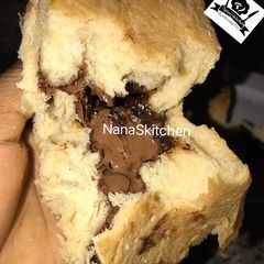 A picture of Nutella bread 🥯.