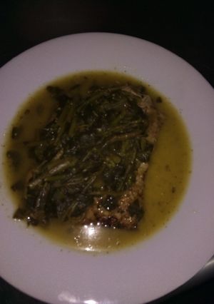 Una foto de Cerdo con verdolagas