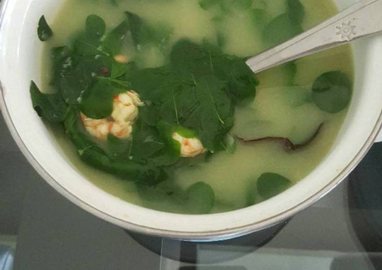 Sayur bobor daun kelor udang