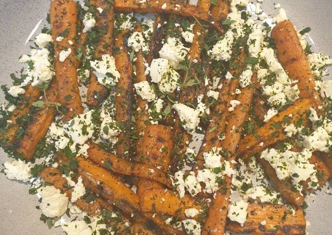 Grilled carrot salad