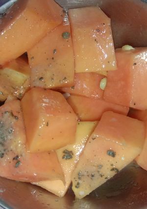 A picture of Papaya Chat.