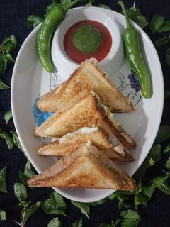 ચીઝ મસાલા સેન્ડવીચ રેસીપી મુખ્ય ફોટો