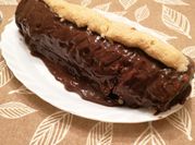 Una foto de pionono de chocolate