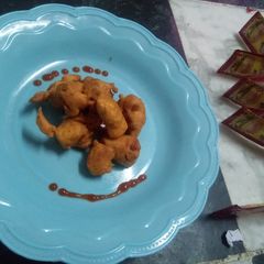 A picture of Onion pakoda.