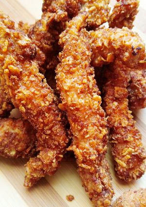 A picture of Crispy chicken strips.