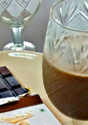 A picture of Dark Chocolate Shake.