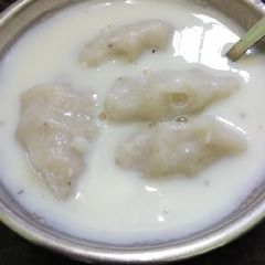A picture of Paal kozhukatai.