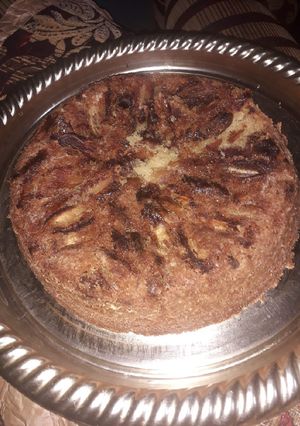 صورة لوصفة كيك بالبلح المكرمل