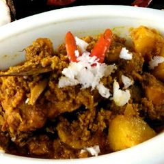 A picture of Chicken with coconut.