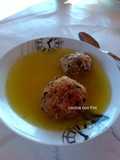 Cocido con garbanzos y pelotas a la leña