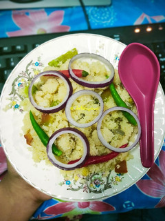 A picture of Coconut Rava Upma.