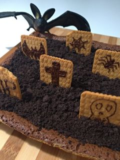Foto de Bolo cemitério de chocolate