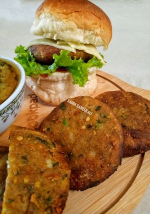 A picture of Toorai(ridge gourd) peels k shami kabab.