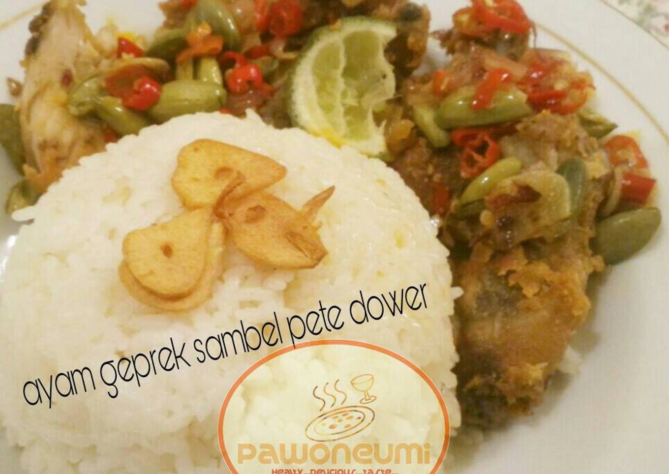 Ayam geprek sambel pete dower
