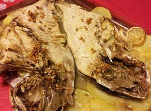 Una foto de Pargo al horno