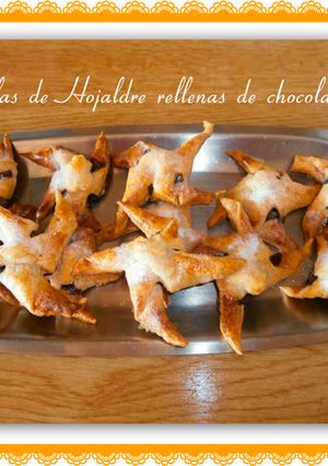 Foto principal de Estrellas de hojaldre rellenas de chocolate