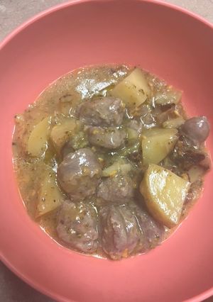A picture of Cheesy Brat Stew.