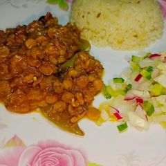 A picture of Chanay ki dal served with zeera rice 🍛🍛🍛.