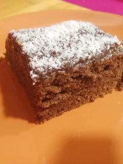 Una foto de Bizcocho vegano de plátano y chocolate